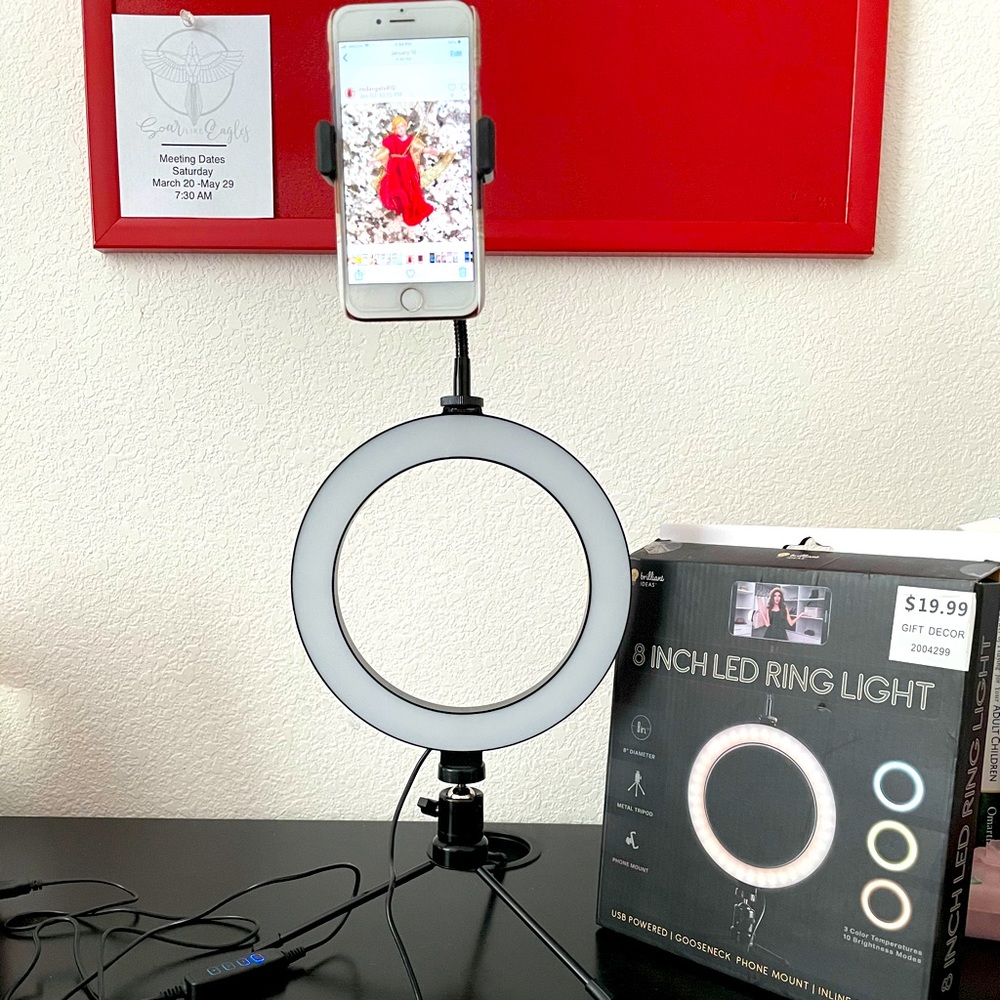Ring light